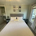 Make Lasting Memories At The Bougie Beach Bungalow
