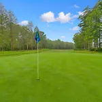 Golf & Coast Getaway 3Br Tranquil Retreat
