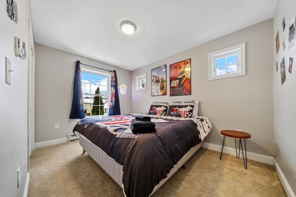 Cinematic Retreat-family Hideaway With-king Bed Apartment *