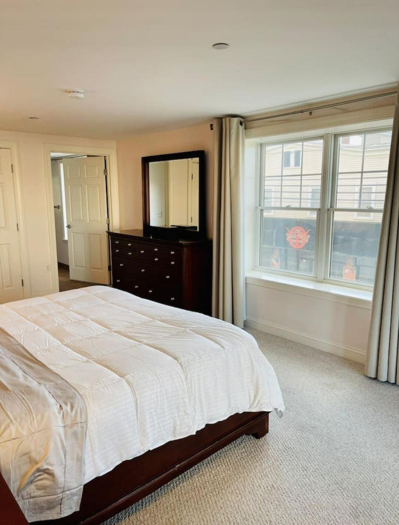 Premier Ocean-side 2br At Grand Victorian Apartment Old Orchard Beach