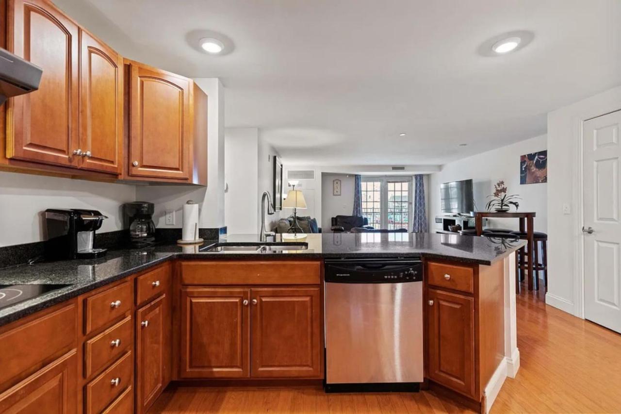 Premier Ocean-side 2br At Grand Victorian Apartment Old Orchard Beach