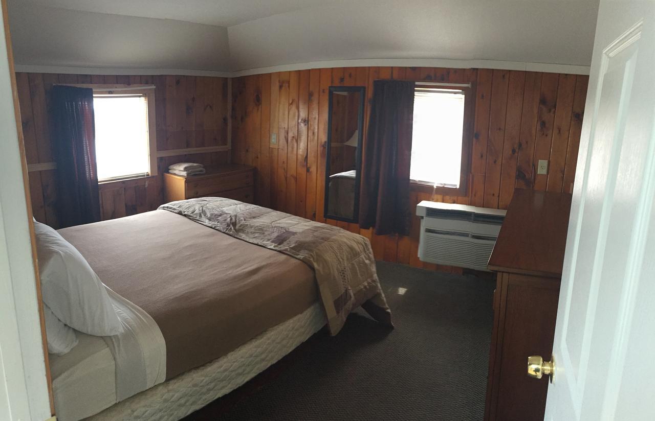 Beach Villa Motel *