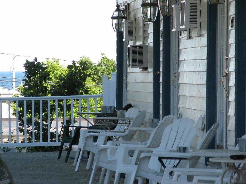 Hotel Caris Landings By The Sea